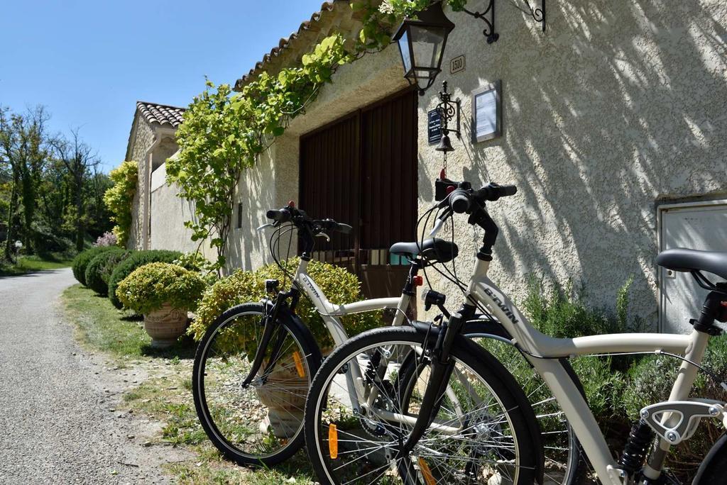 Domaine Le Bois Des Dames Bed and Breakfast Chantemerle-lès-Grignan Eksteriør billede